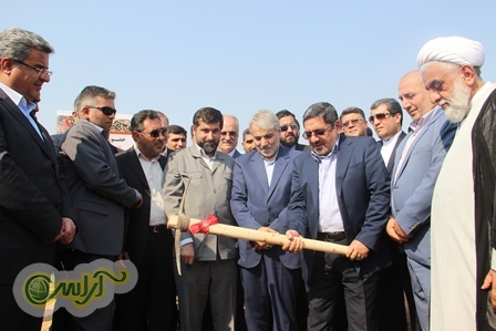 آیین آغاز به کار آماده سازی زمین برای احداث واحدهای مسکونی زلزله زده شهرستان مسجدسلیمان