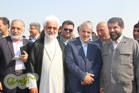 آیین آغاز به کار آماده سازی زمین برای احداث واحدهای مسکونی زلزله زده شهرستان مسجدسلیمان