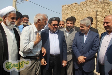 آیین آغاز به کار آماده سازی زمین برای احداث واحدهای مسکونی زلزله زده شهرستان مسجدسلیمان