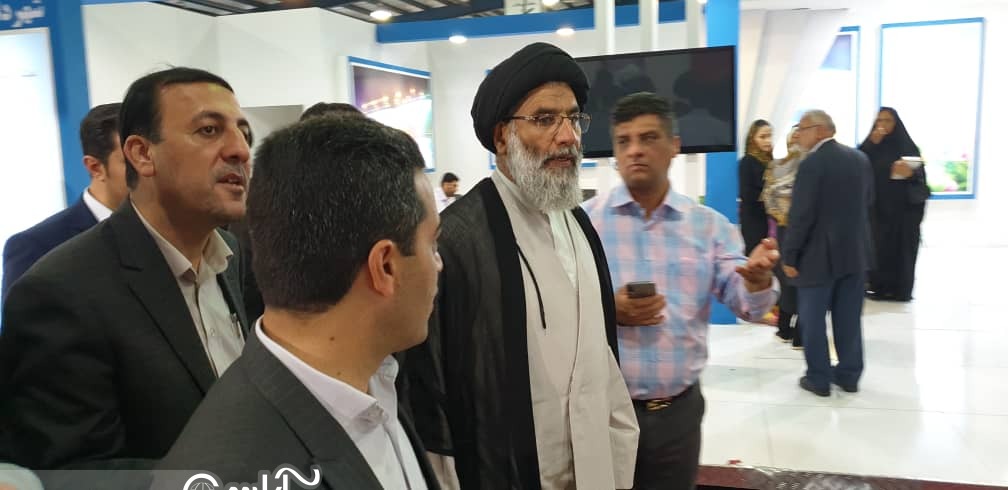 گزارش تصویری / بازدید حضرت حجت الاسلام والمسلمین نبی موسوی فرد نماینده ولی فقیه در استان خوزستان و امام جمعه اهواز از نمایشگاه دستاوردهای هفته دولت در خوزستان شهریور ۹۸
