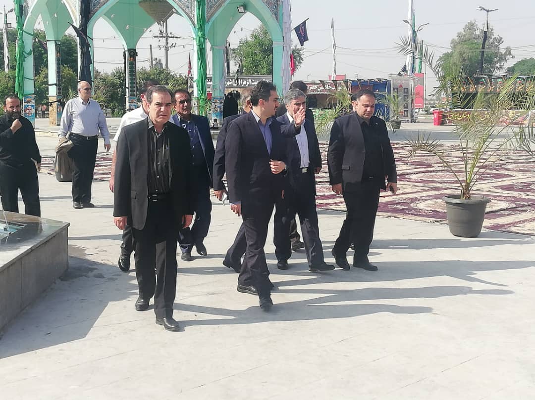 گزارش تصویری / بازدید معاون هماهنگی امور اقتصادی استانداری خوزستان و هیئت همراه از یادمان شهدا، مواکب اربعین حسینی و طرح های صنعتی شهرستان اندیمشک