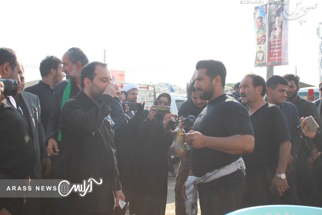 گزارش تصویری/ بازدید موسی شاعری شهردار کلانشهر اهواز از مواکب حسینی در مرز چذابه