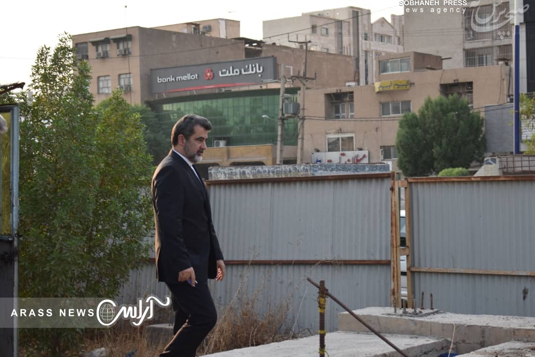 گزارش تصویری/ بازدید دکتر بابک دین پرست معاون هماهنگی امور اقتصادی وزارت کشور از طرح های آب و فاضلاب و مترو اهواز
