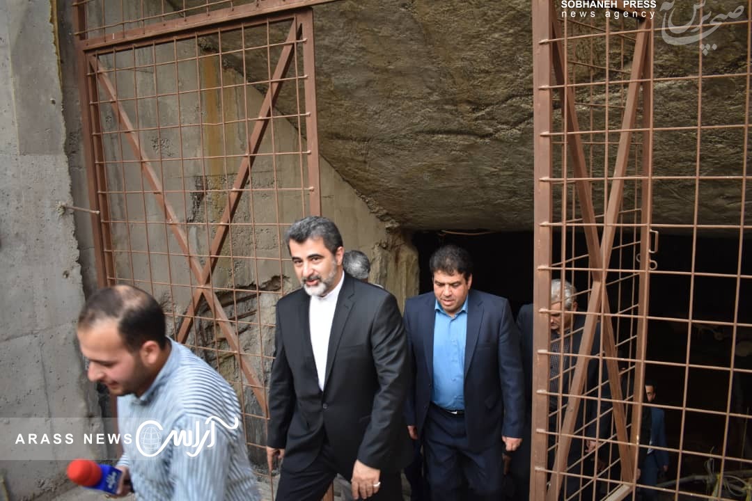 گزارش تصویری/ بازدید دکتر بابک دین پرست معاون هماهنگی امور اقتصادی وزارت کشور از طرح های آب و فاضلاب و مترو اهواز