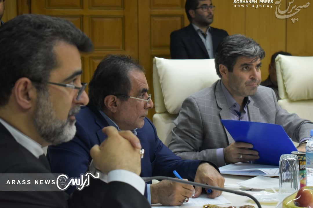 گزارش تصویری / حضور مدیرکل هماهنگی امور اقتصادی وزارت کشور در کارگروه ستاد تسهیل و رفع موانع تولید استان با موضوع شرکت گروه ملی صنعتی فولاد ایران