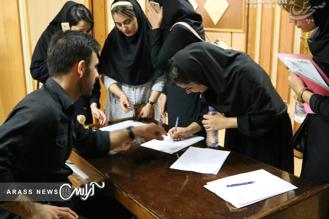 گزارش تصویری/ آیین تجلیل از دانشجویان جدیدالورود دانشگاه جامع علمی کاربردی استان خوزستان