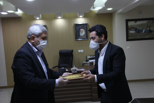 تقدیر مدیر کل آموزش و پرورش استان خوزستان از مدیرکل روابط عمومی و اموربین الملل استانداری خوزستان
