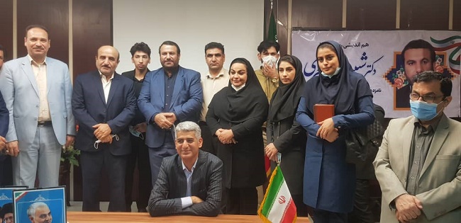 تالار اقتصاد بومی به رنگ وحدت و همدلی نخبگان رسانه ای و اجتماعی درآمد تالار اقتصاد بومی به رنگ وحدت و همدلی نخبگان رسانه ای و اجتماعی درآمد