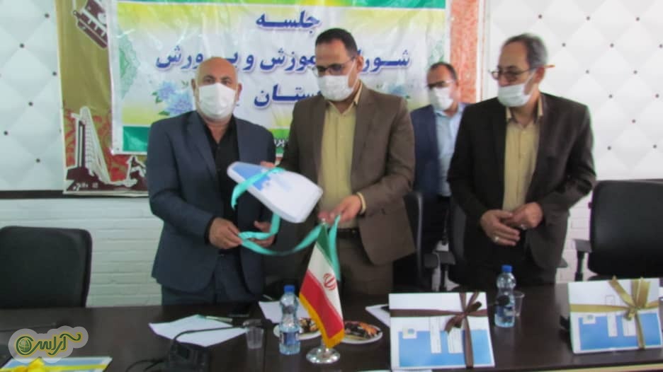 رونمایی از سند تحول بنیادین بستان/ وزن و چاقی دانش آموزان کنترل می شود