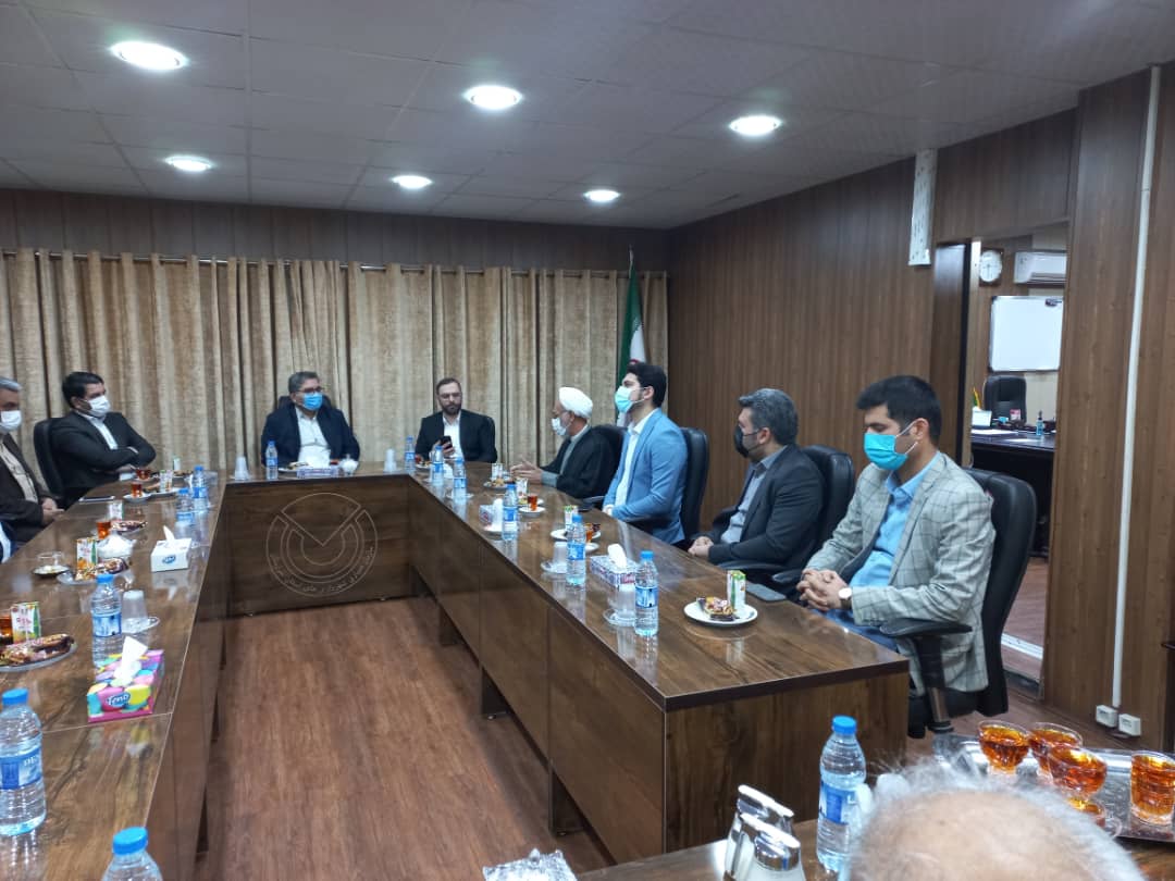 دیدار عیدانه معاون عمرانی استاندار با کارکنان سازمان همیاری شهرداری های استان