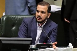 نماینده اهواز در مجلس خواستار تجدیدنظر در سیاست‌های بیمه‌ای‌ شد